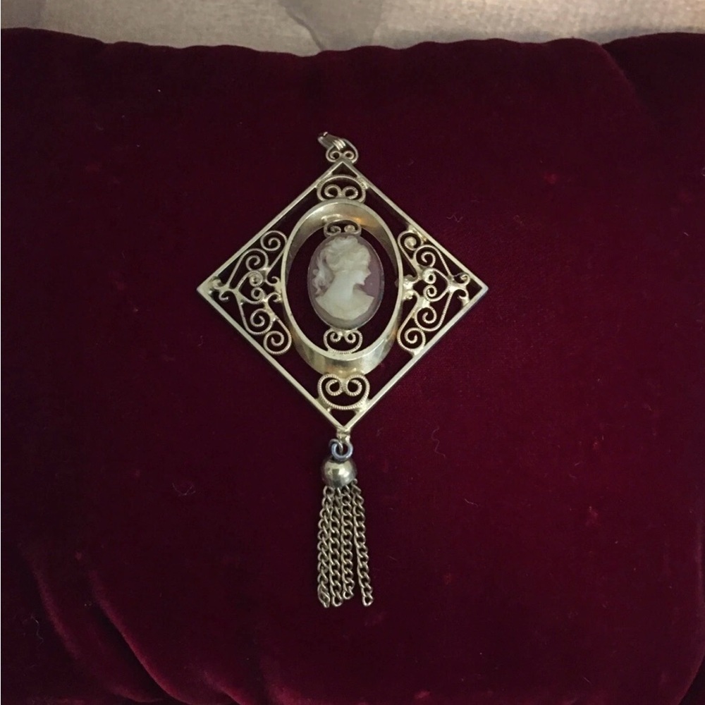 Gold-Tone Cameo Pendant Necklace with Tassel - Elegant Women's Jewelry